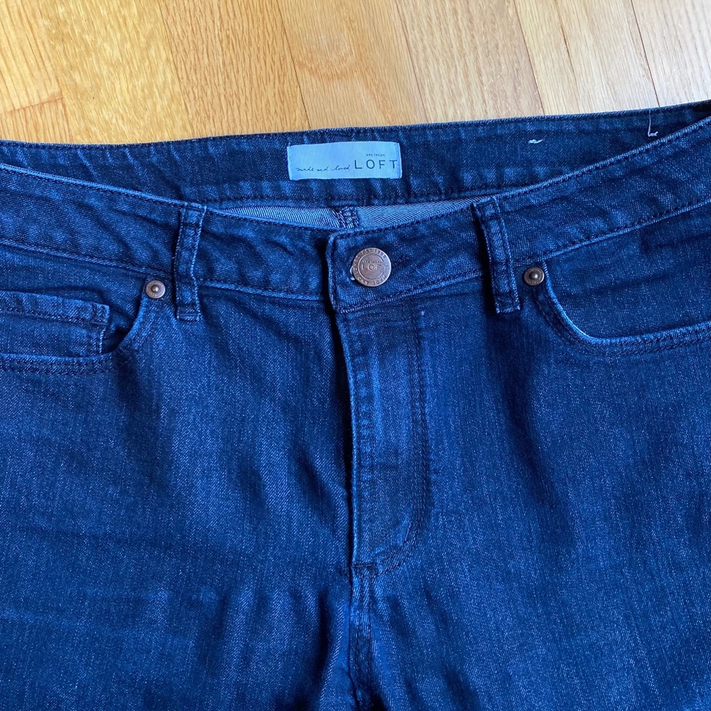 Loft curvy kick crop jeans